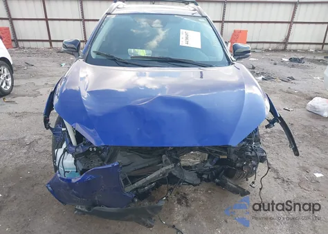 2025 Toyota Corolla Cross Xle from USA, damaged, VIN 7MUDAAAG8SV150329